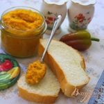 Аджика из кабачка с добавлением яблок