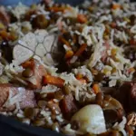 Плов с куриным мясом и чечевицей