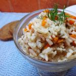 Плов вегетарианский с грибами и морковью