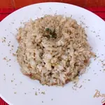 Рис неочищенный с розмарином и тимьяном