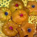 Кексы со смородиной и имбирем