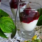 Десерт с моцареллой