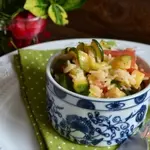 Рисовый салат с овощами и сыром