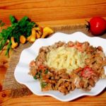 Лисички с вином и со сливками