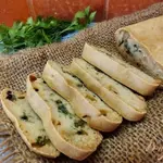 Закусочный хлеб с зеленью на воде