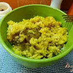 Плов из неочищенного риса с болгарским перцем