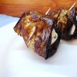 Закусочные рулеты из синих с творогом и зеленью