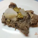 Индюк запеченный с белым виноградом