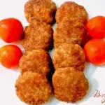 Биточки с овощами и рисом