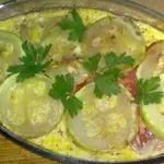 Овощная запеканка с сардельками