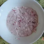 Домашний творог своими руками с малиновой начинкой.