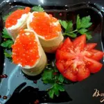 Блинчики с красной икрой