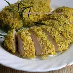 Куриные грудки в пикантной панировке
