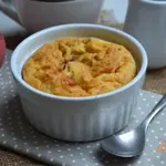 Творожная запеканка с персиками