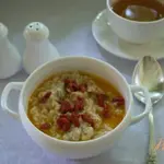Овсяная каша с ягодами годжи