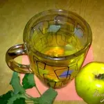 Компот из айвы с мятой