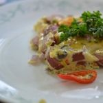 Фриттата с сосисками и сладким перцем