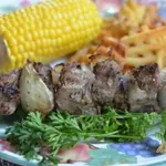 Свиной шашлык на вине