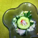 Салат с крабовыми палочками Сюжет