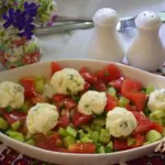 Салат с шариками из феты