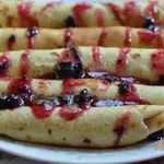 Блинчики с  ягодным джемом