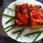 Брускетта с помидорами