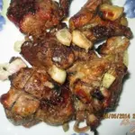 Мясо свинины на костре