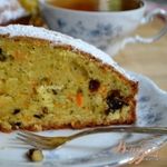 Морковный кекс со сливой