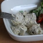 Куриные грудки в кефире, запечённые в СВЧ