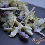 Салат с фасолью и яблоком