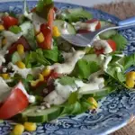 Овощной салат с яично-горчичным соусом