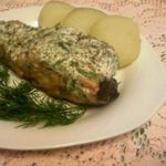 Семга под пряным сметанным соусом