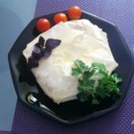 Пирог с сыром камамбер и черри