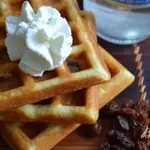 Ромовые вафли с изюмом