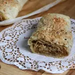Кокосово-ореховый слоёный рулет