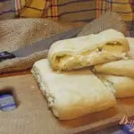 Плацинда с творогом и яйцом