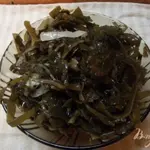 Острая маринованная ламинария