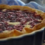 Тарт с творогом и малиной