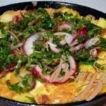 Картофельная запеканка под луковой шубой