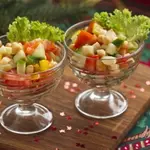 Салат с нутом и овощами