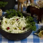 Салат с горошком