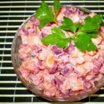 Ленивая шубка с огурцом