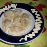Пельмени с мясом и капустой на пару