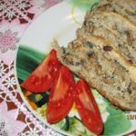 Мясной рулет с грибами