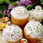 Кулич с изюмом