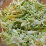 Капустный салат с горчичным соусом