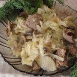 Капуста тушеная с грибами