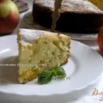 Шарлотка с яблоками и мандарином