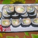 Роллы с пастой из икры минтая и копченной семги