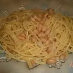 Спагетти с белой фасолью